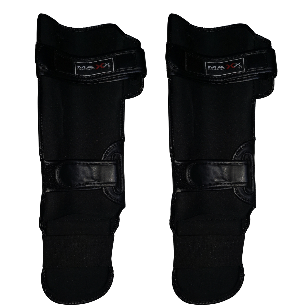Maxx Adults Pro Leather Black Shin-in-Steps